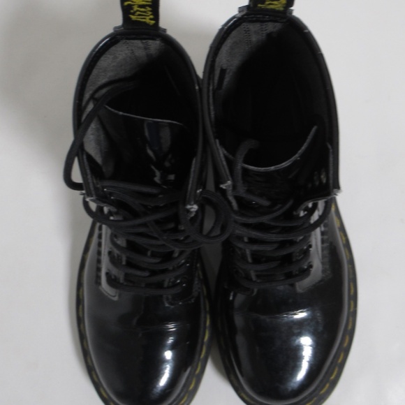 Dr Martens Women's 1460 Patent Leather Boots Black Lamper Size 6 US L 4 UK - Picture 3 of 12